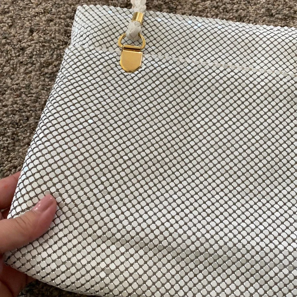 Vintage White Mesh Purse - Picture 2 of 8